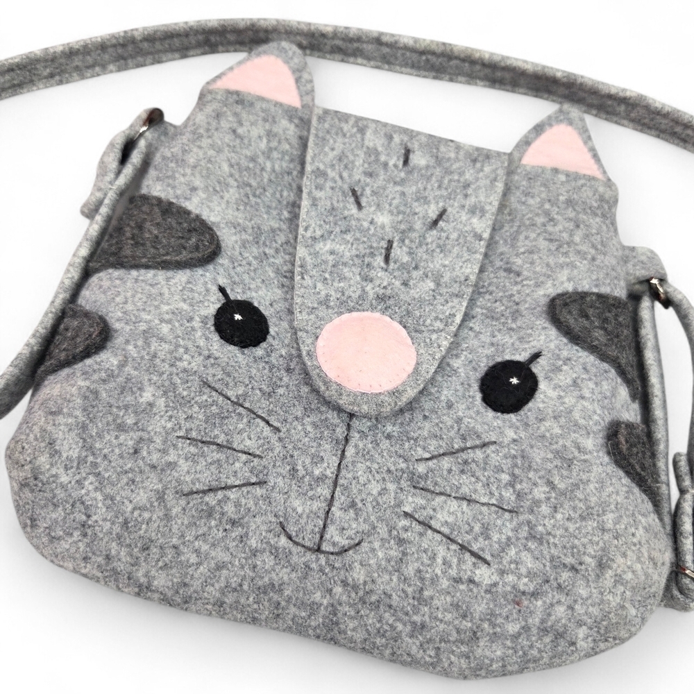 Cute Handmade Gray Felt Kitty Cat Shoulder Bag Adjustable Strap Magnetic Closure - Picture 2 of 11